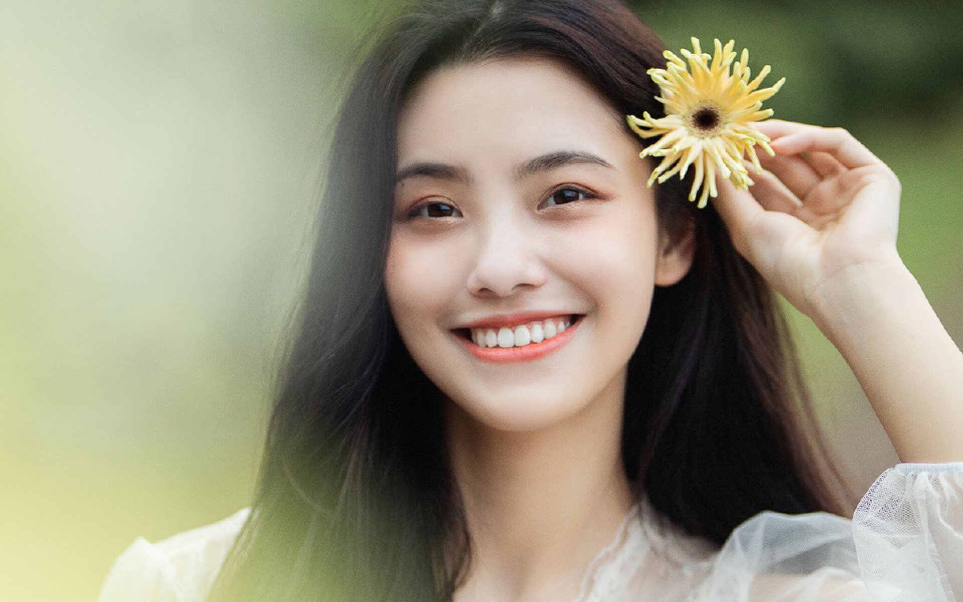 AYX体育-体育纪录片聚焦幕后人物打动人心，体育纪录片主题