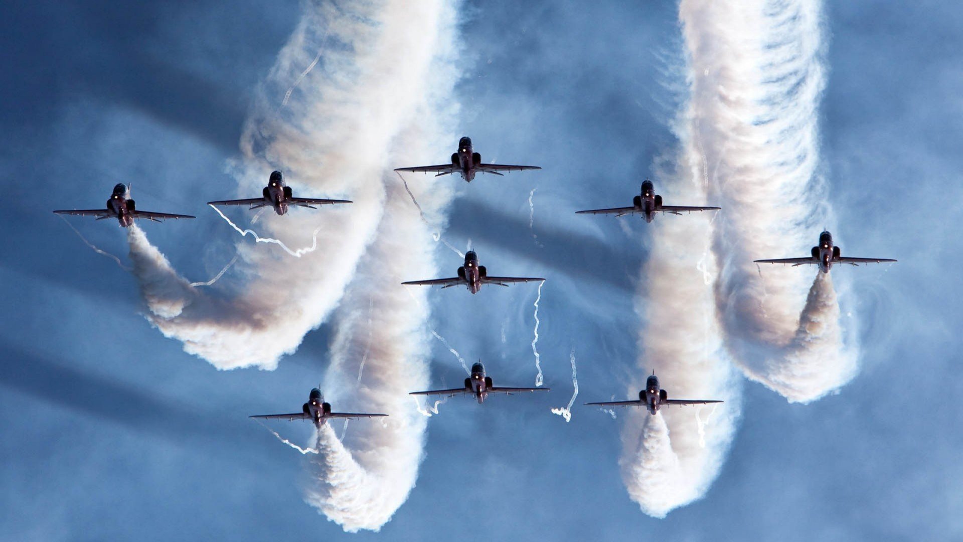 爱游戏下载-国王在训练中重点演练快速转换进攻，国王怎么过