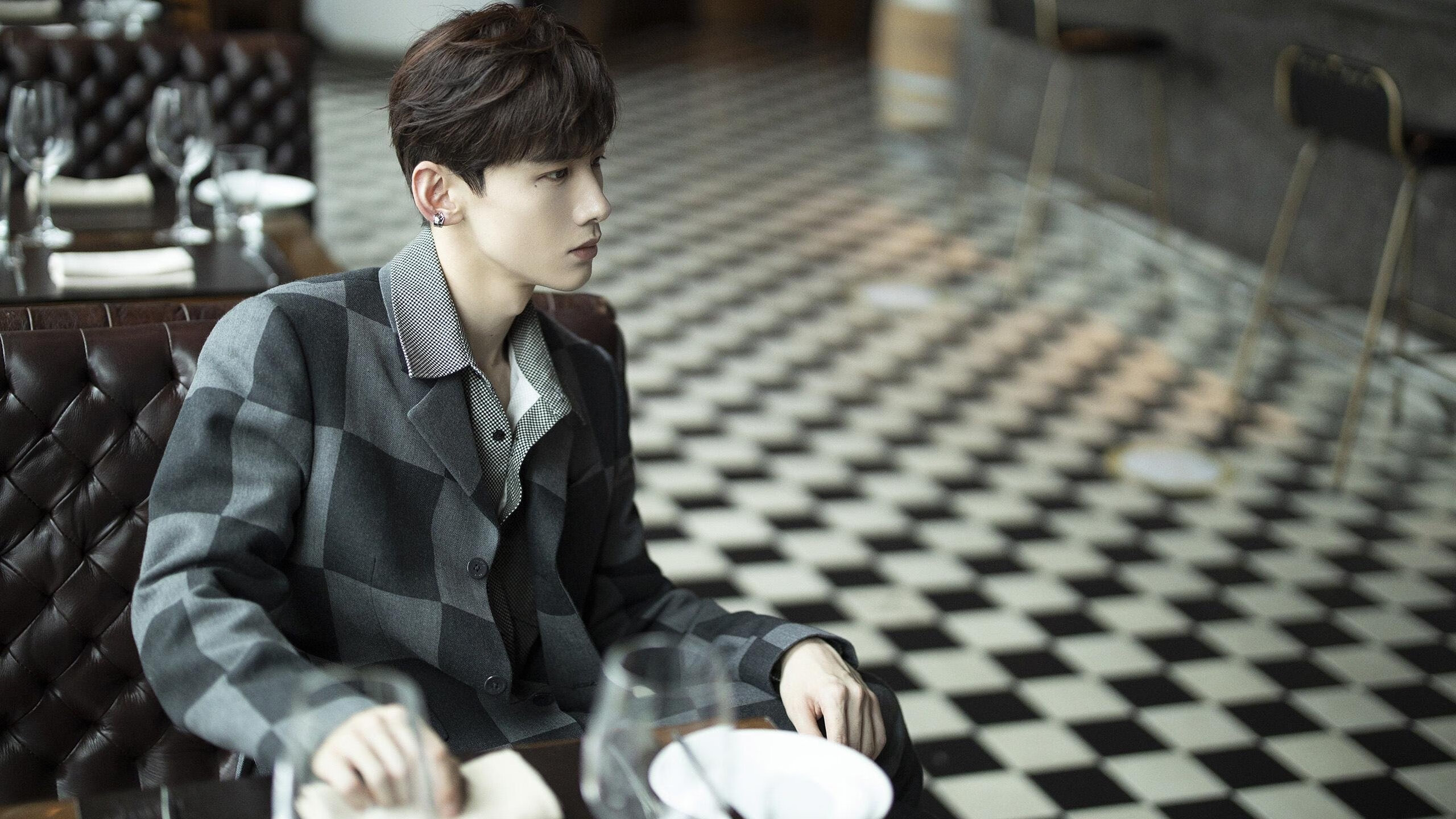 爱游戏官网-水球战术创新带动整体表现上升，水球集锦